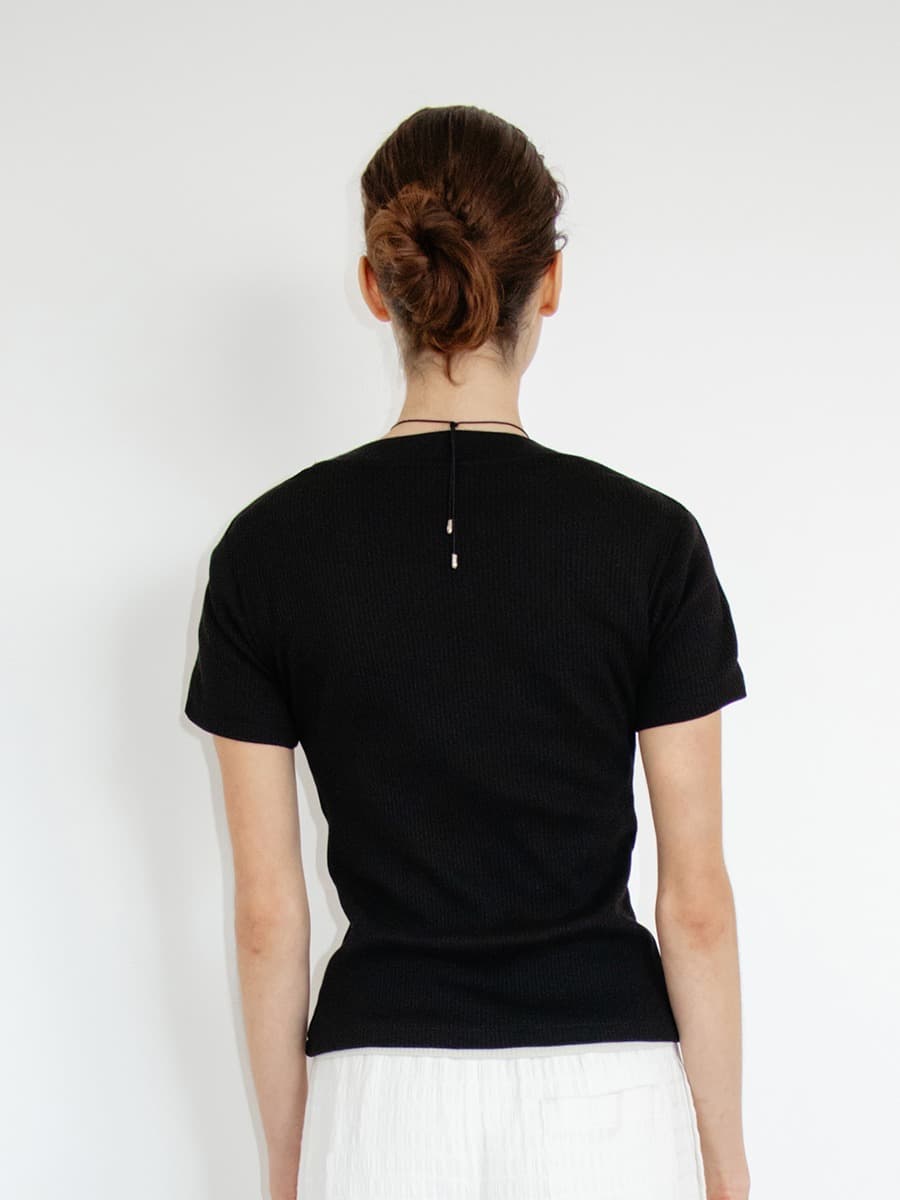 TIR U-NECK RIBBED TOP_BLACK — vue 4