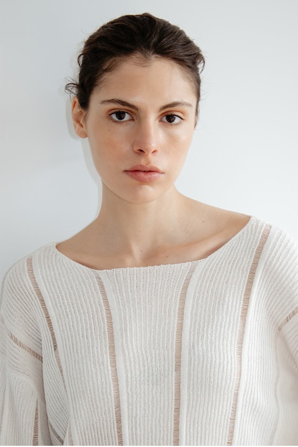 TIR LOOSE FIT PAPER BOAT NECK KNIT_WHITE — vue 10