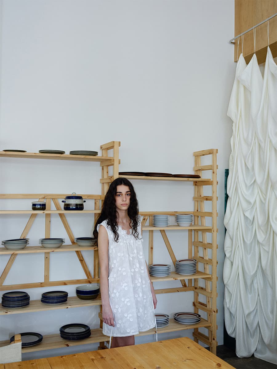 TIR EMBROIDERED COTTON MIDI DRESS_WHITE — vue 4