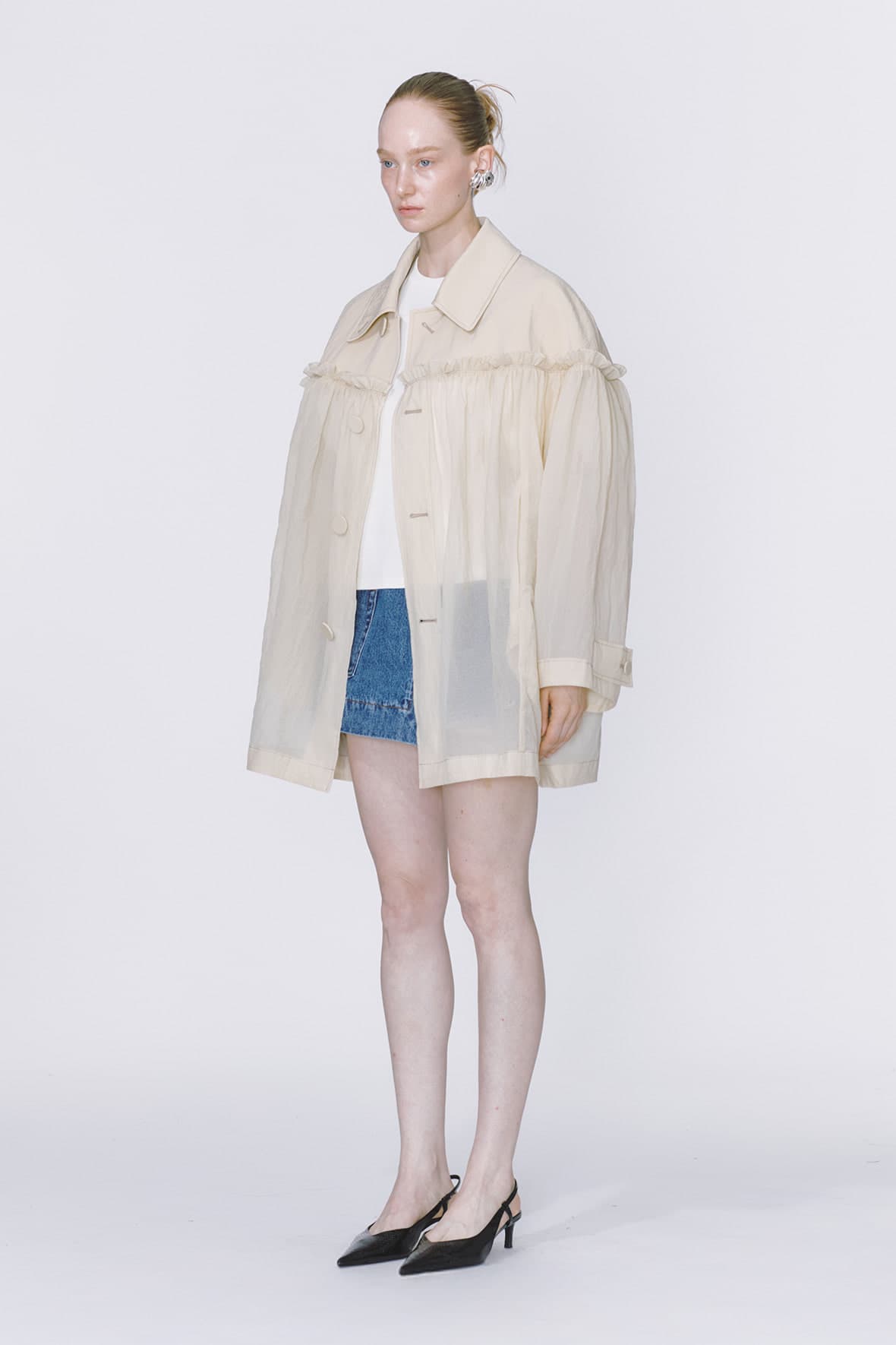 Half And Half Horizontal Ruffel Nylon Mac Coat — vue 4