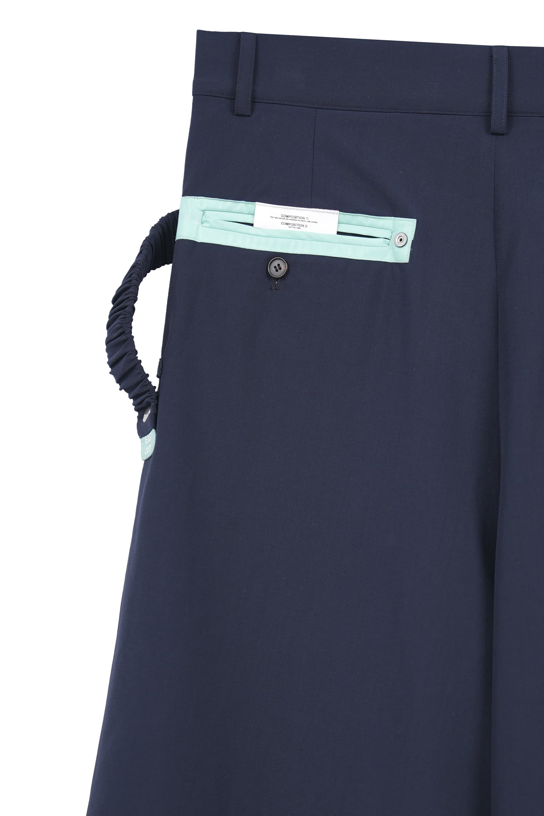 Easy Cut Shorts (NVY) — vue 3