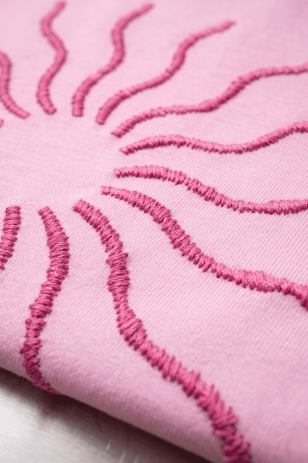 The sun volume embroidered T shirt - Pink — vue 10