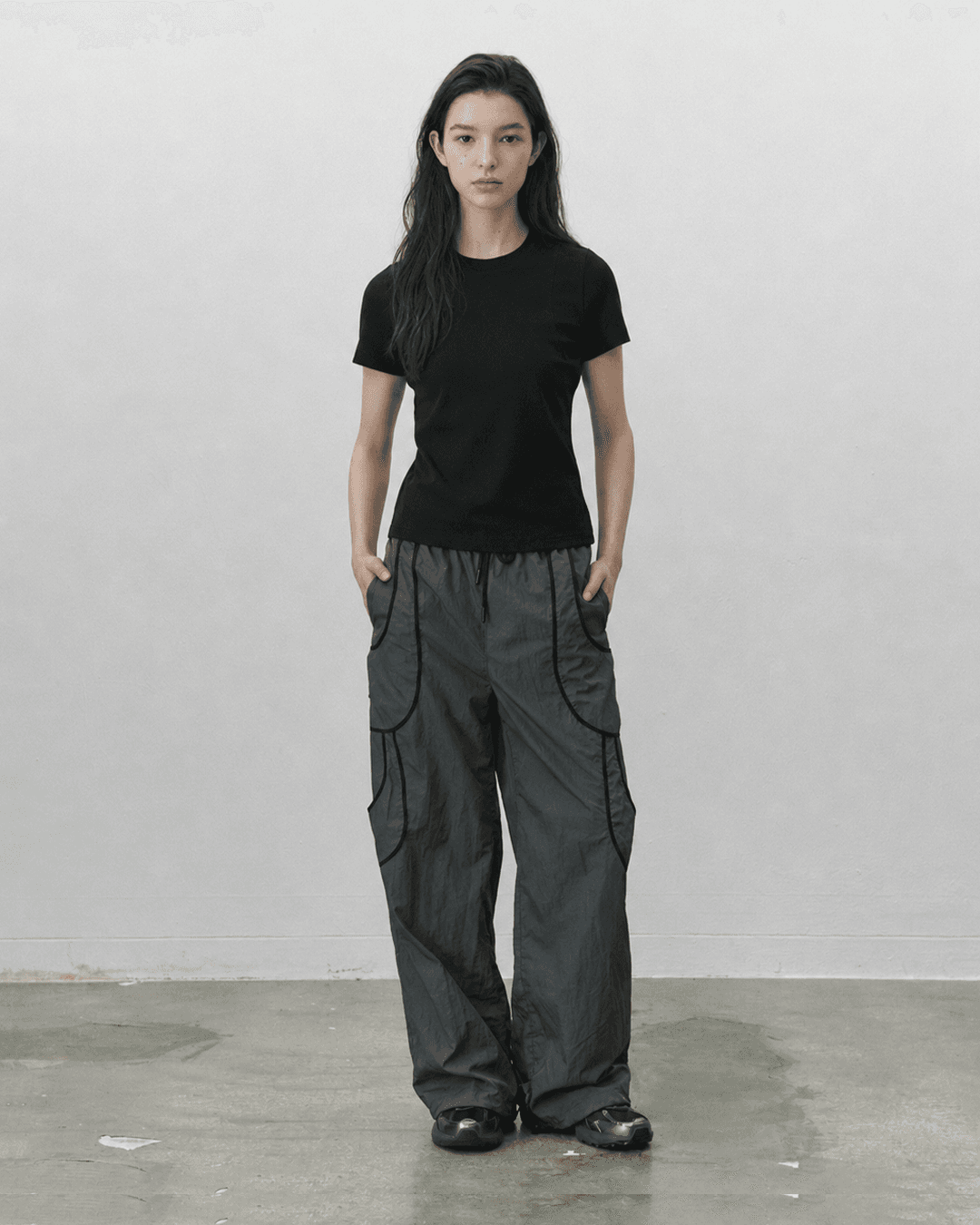 Binding out-pocket track pants - Dark gray — vue 2
