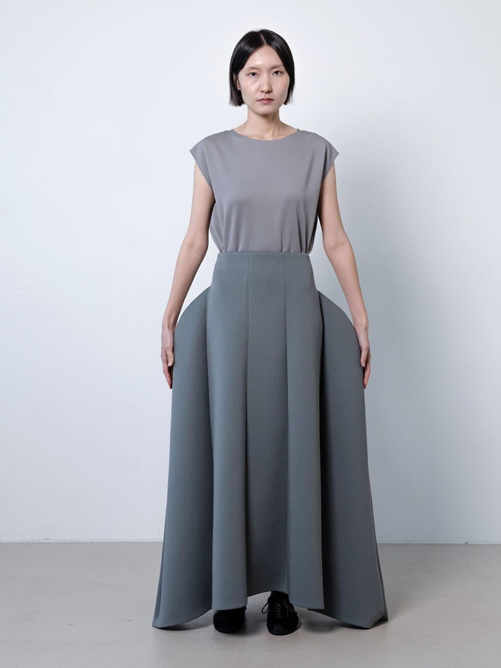 Structure Long Skirt — vue 3