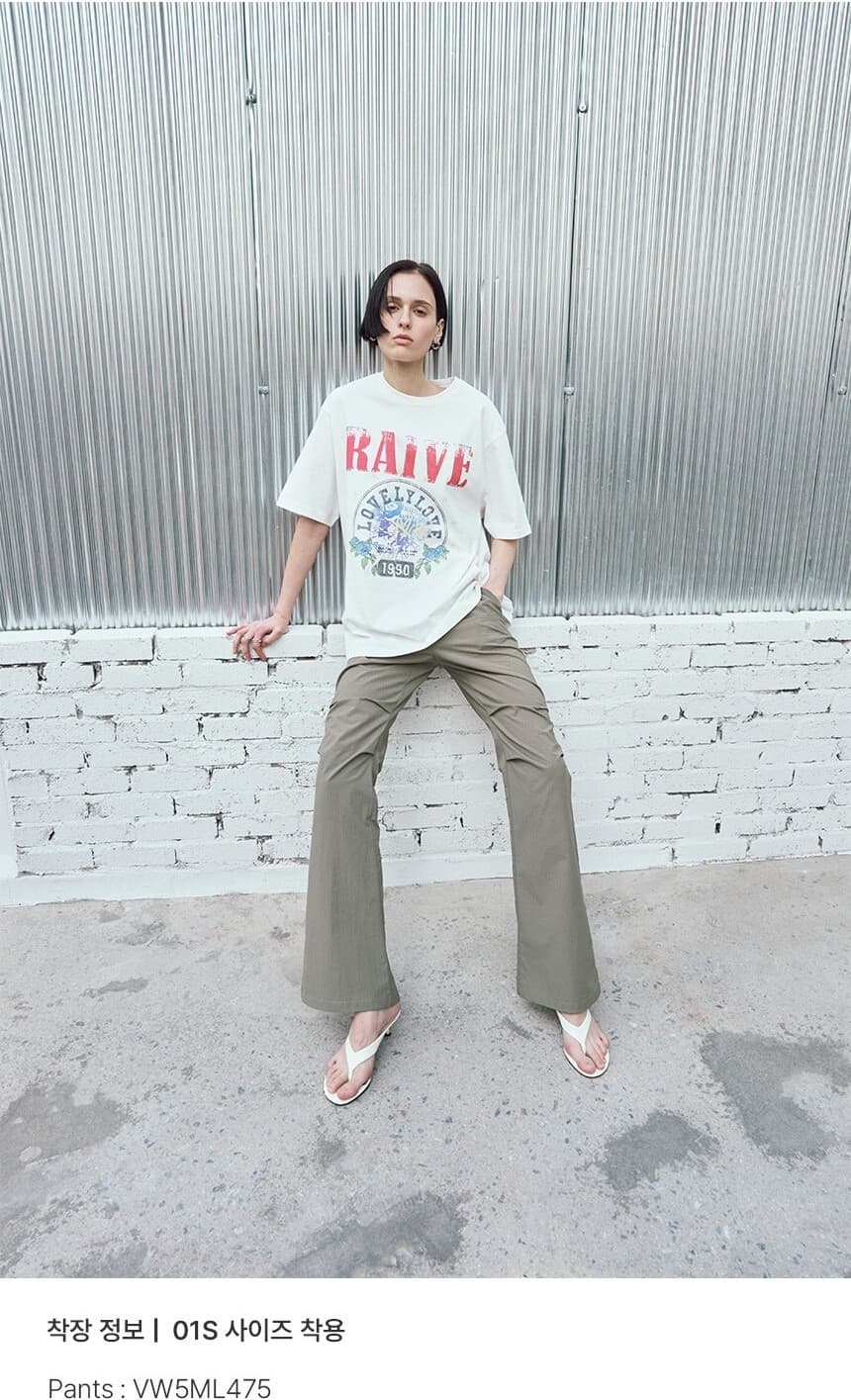 Love Bites Graphic T-Shirt — vue 7