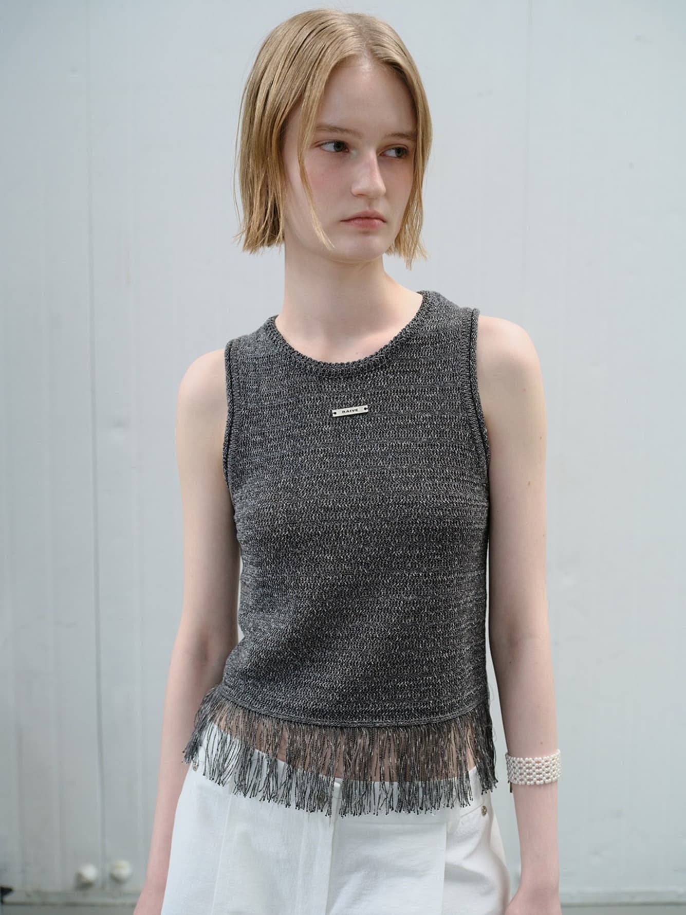 Tassle Deatail Sleeveless Knit — vue 2