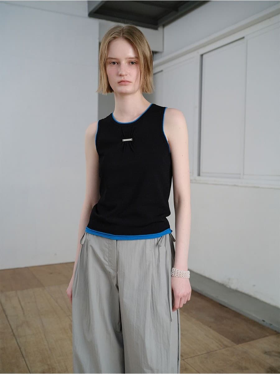 Layered Sleeveless Knit — vue 11