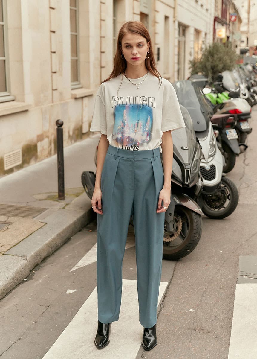Side Tuck Tapered Slacks in Blue — vue 2
