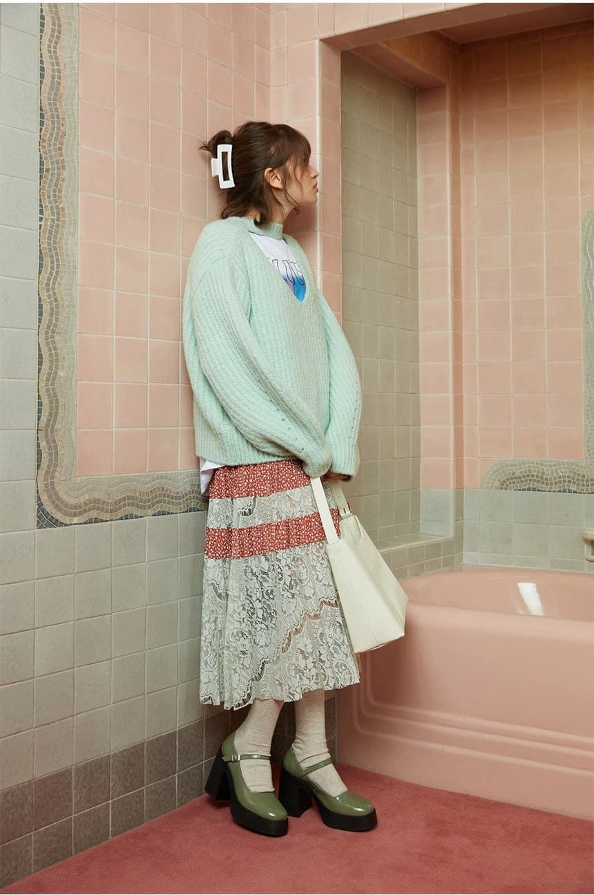 Dot Lace Pleated Skirt in Brown — vue 3