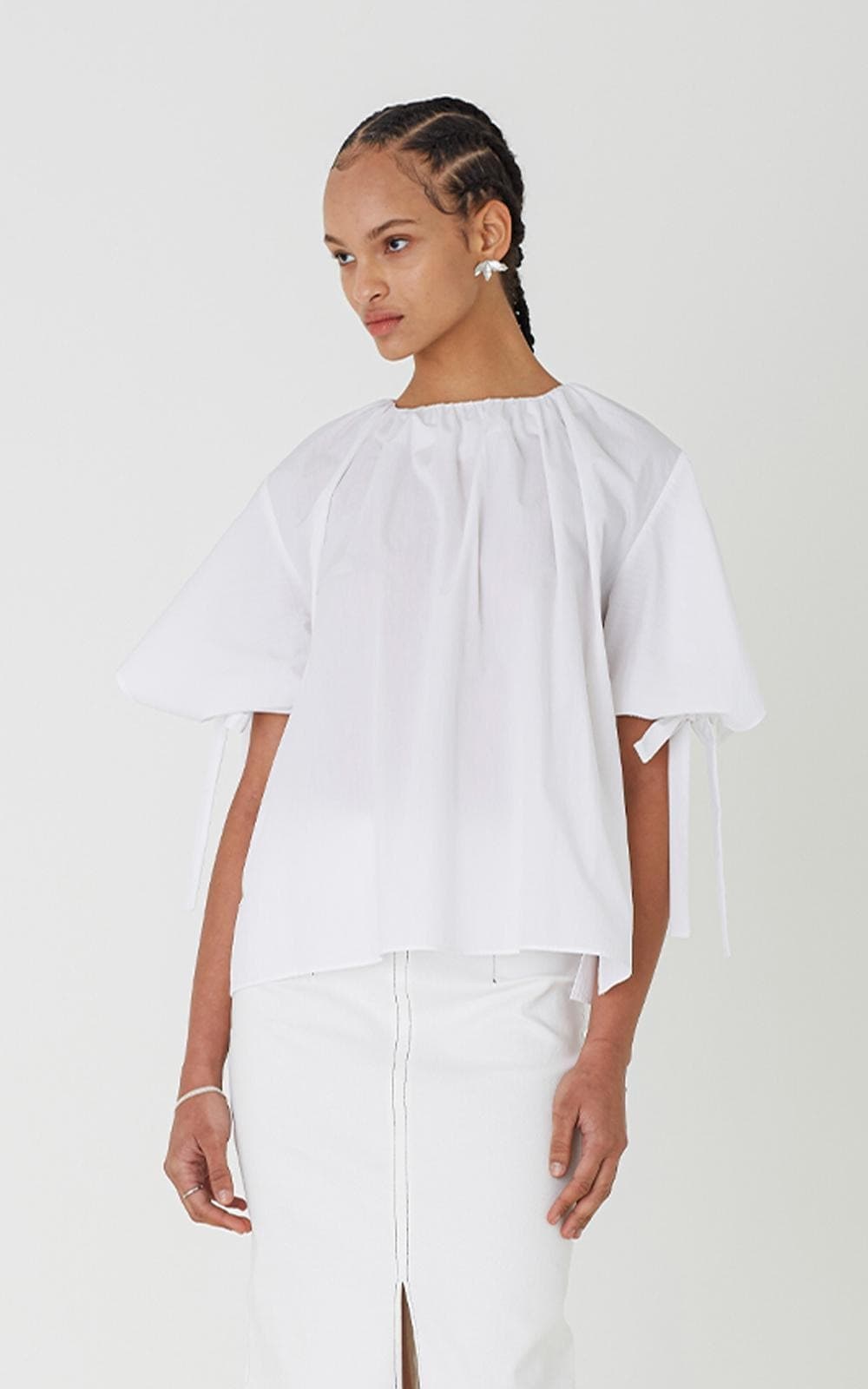 Ivy Blouse (White) — vue 2