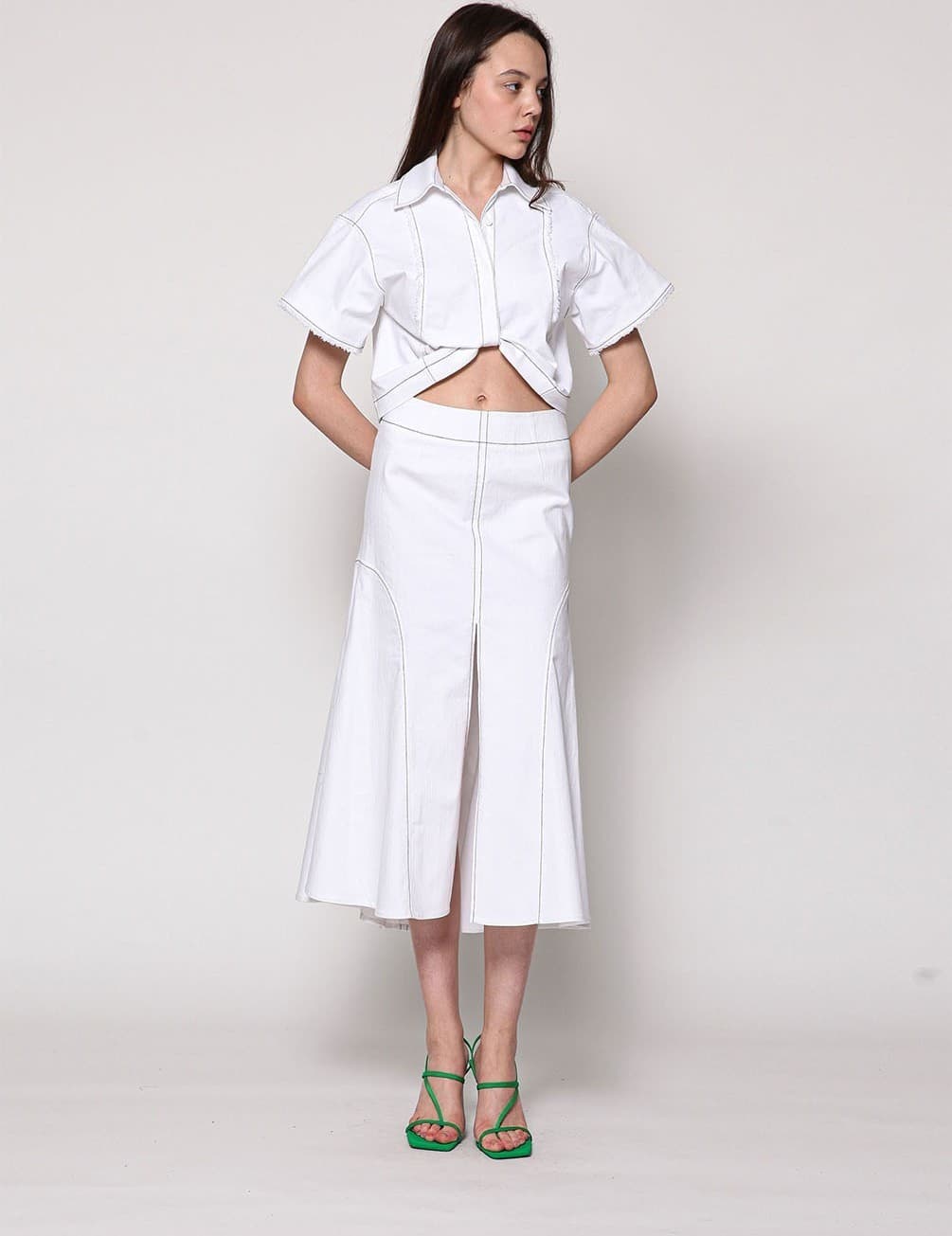 April Skirt (White) — vue 7