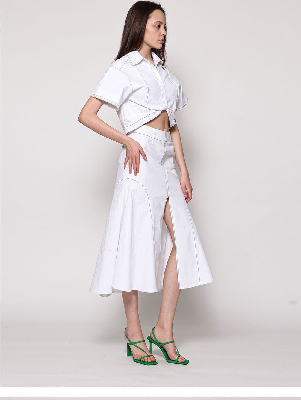 April Skirt (White) — vue 9