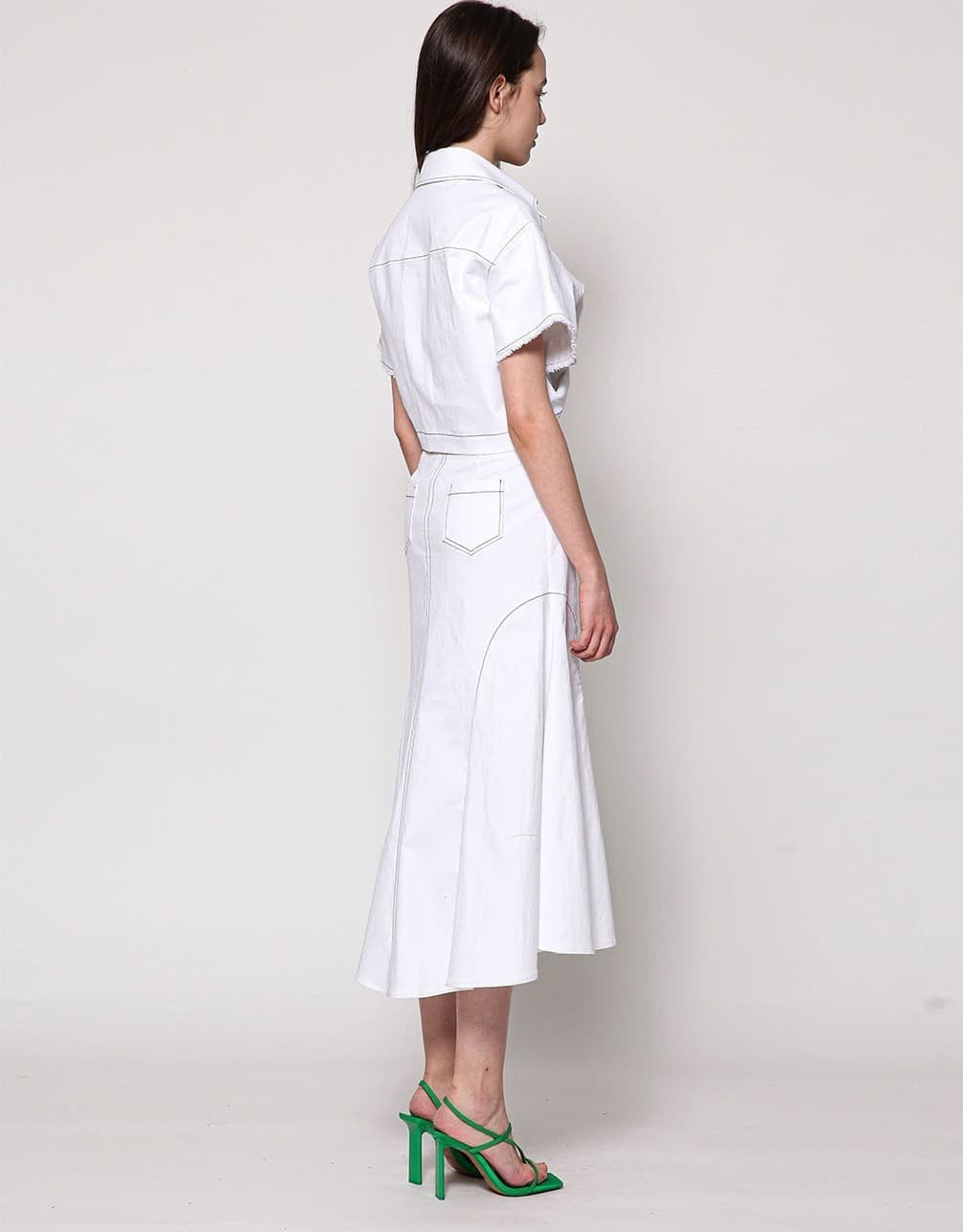April Skirt (White) — vue 10