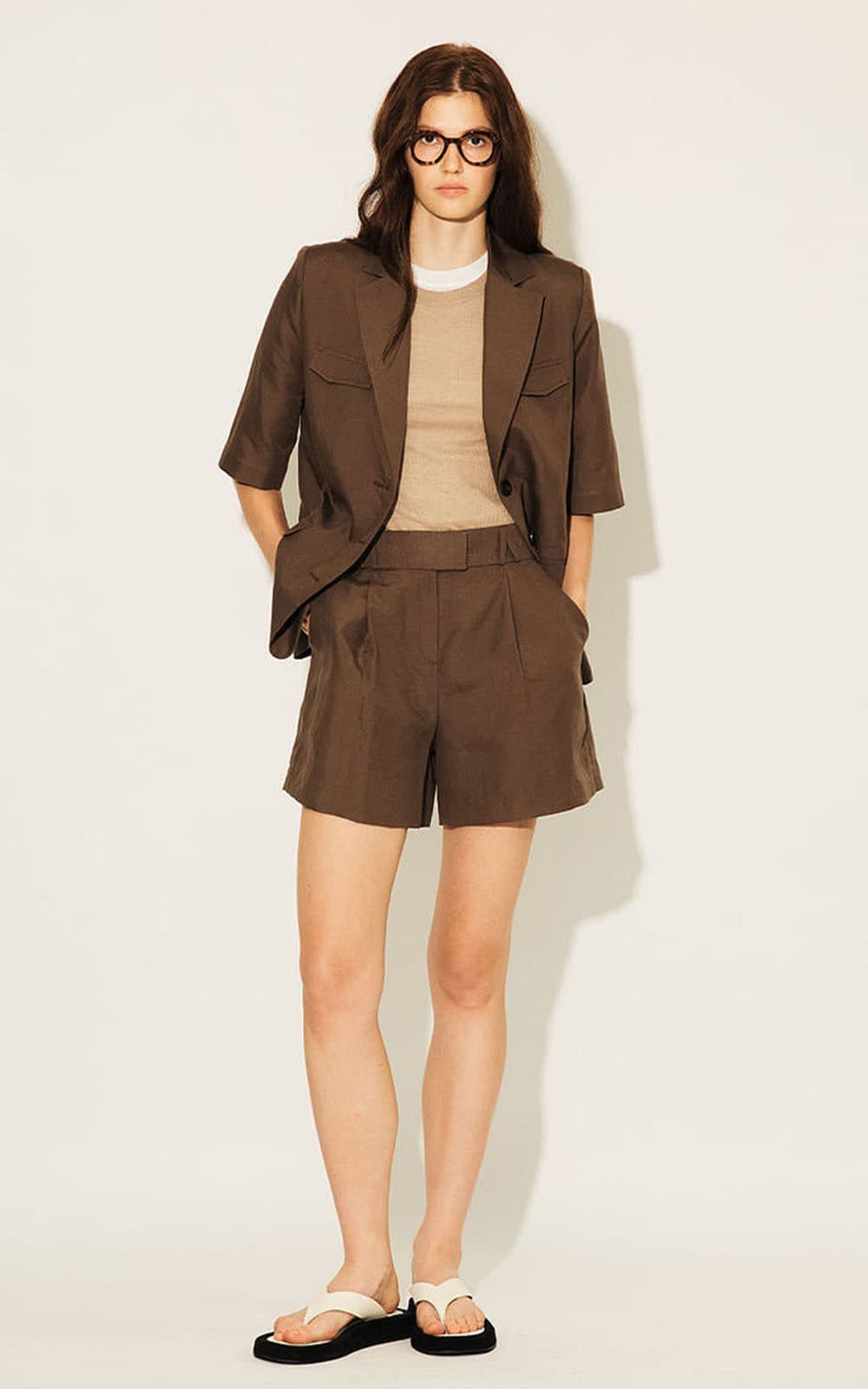 Zoie Shorts (Chocolate) — vue 2