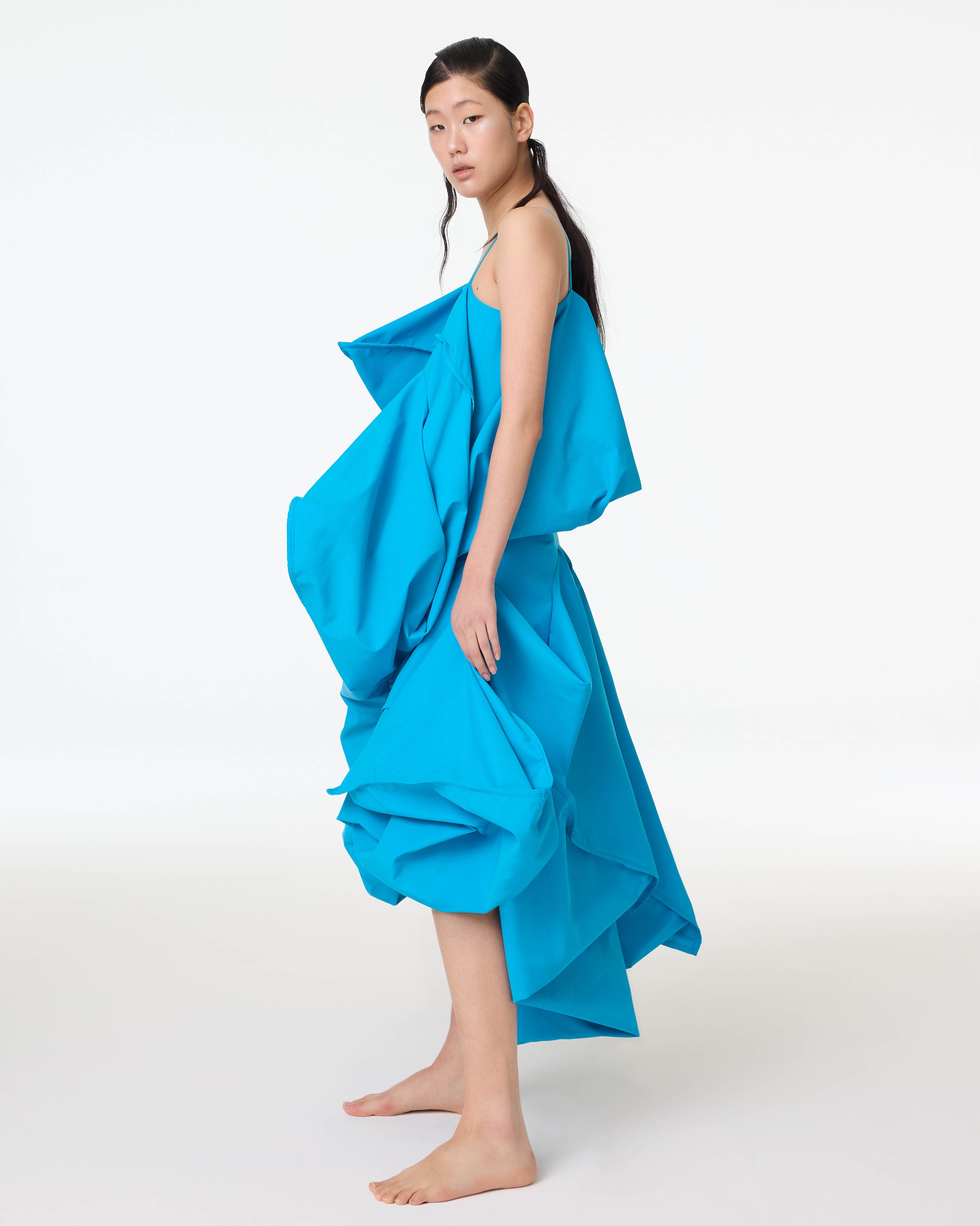 19 Lo Spaghetti Strap Top in Turquoise — vue 3