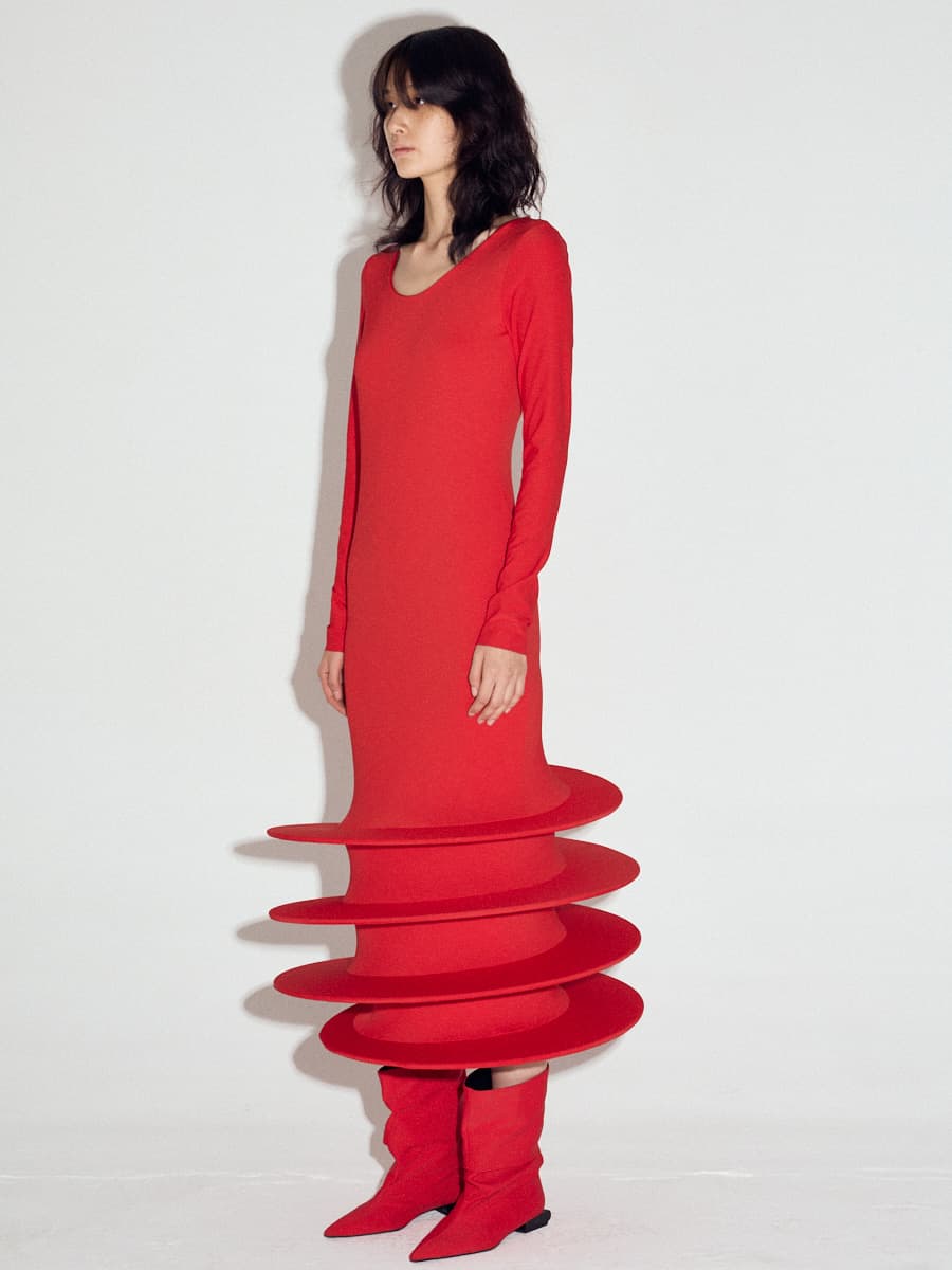 Typhoon Dress in Red — vue 3