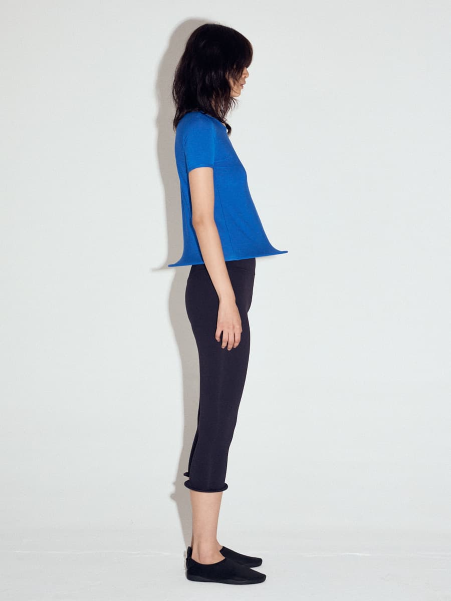 Wired Hem Basic Top in Blue — vue 5