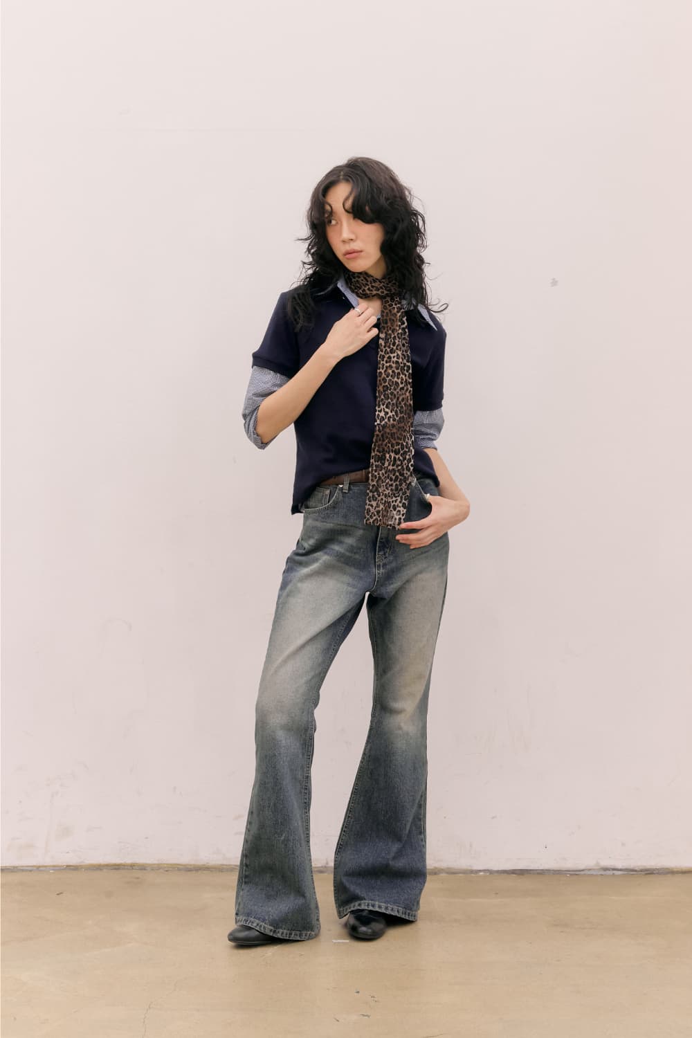 Bold Flare Jeans (Classic Blue) — vue 6