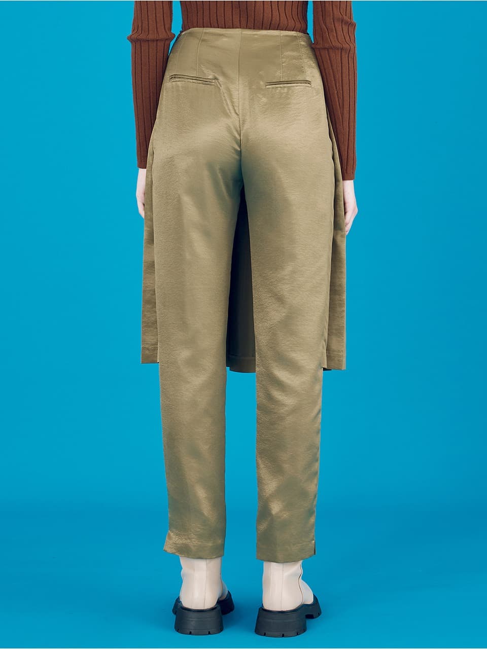 Pleats Skirt Pants — Khaki — vue 3
