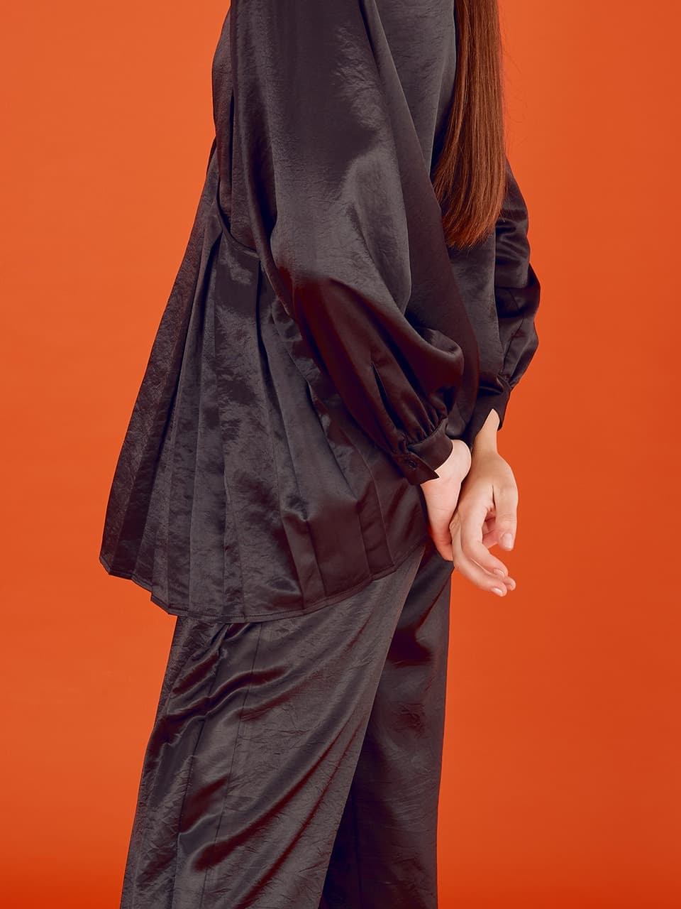 Pleats Skirt Pants — Black — vue 7