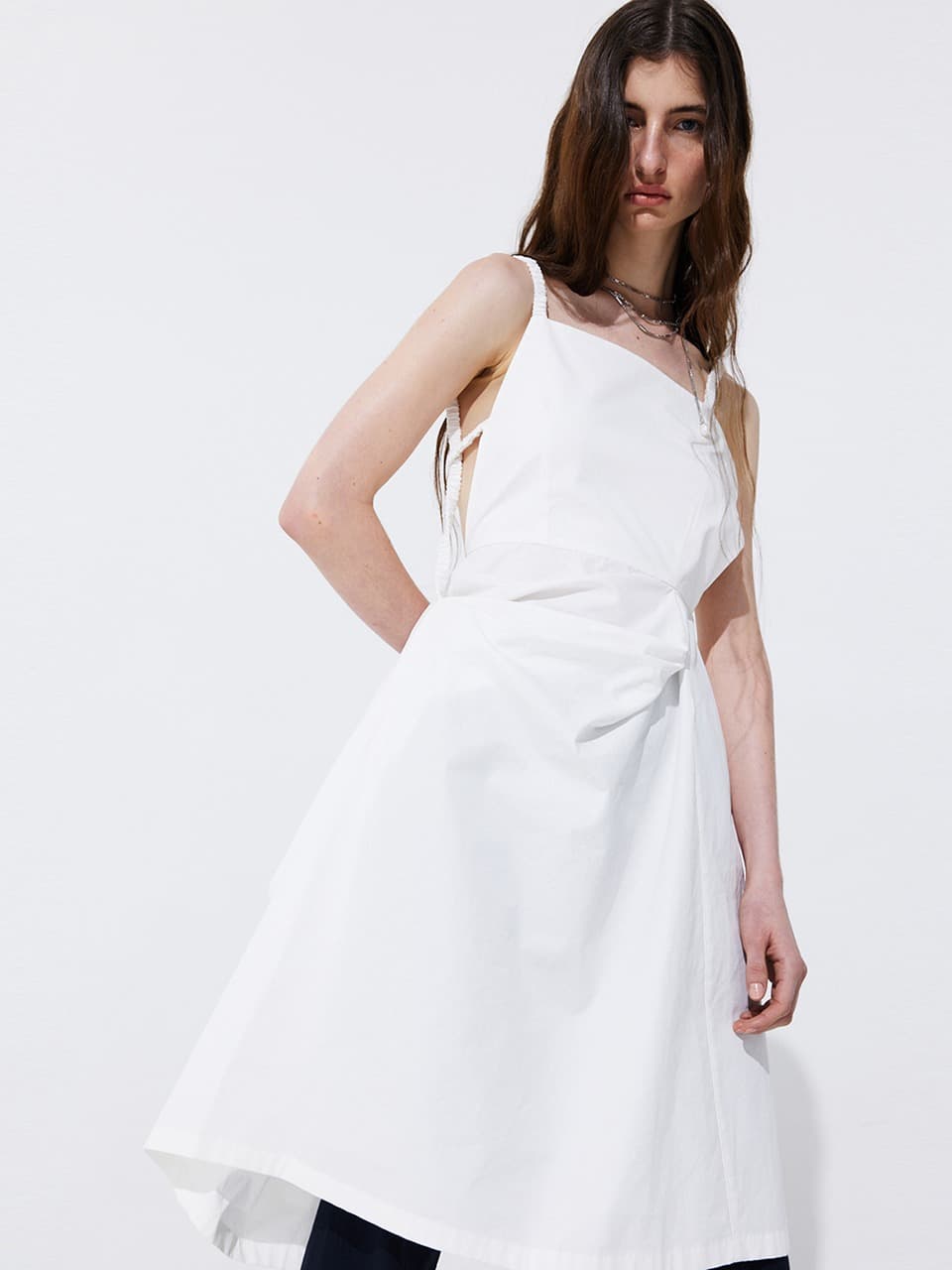 Shirring Back Line Layered Dress — White — vue 5