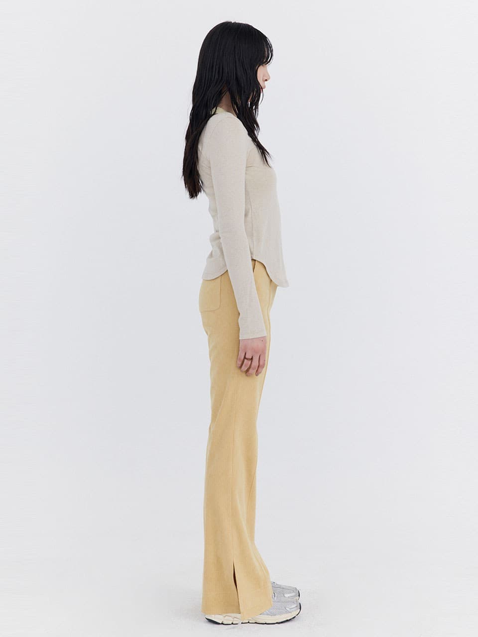 Corduroy semi-Bootcut Pants — Yellow — vue 2
