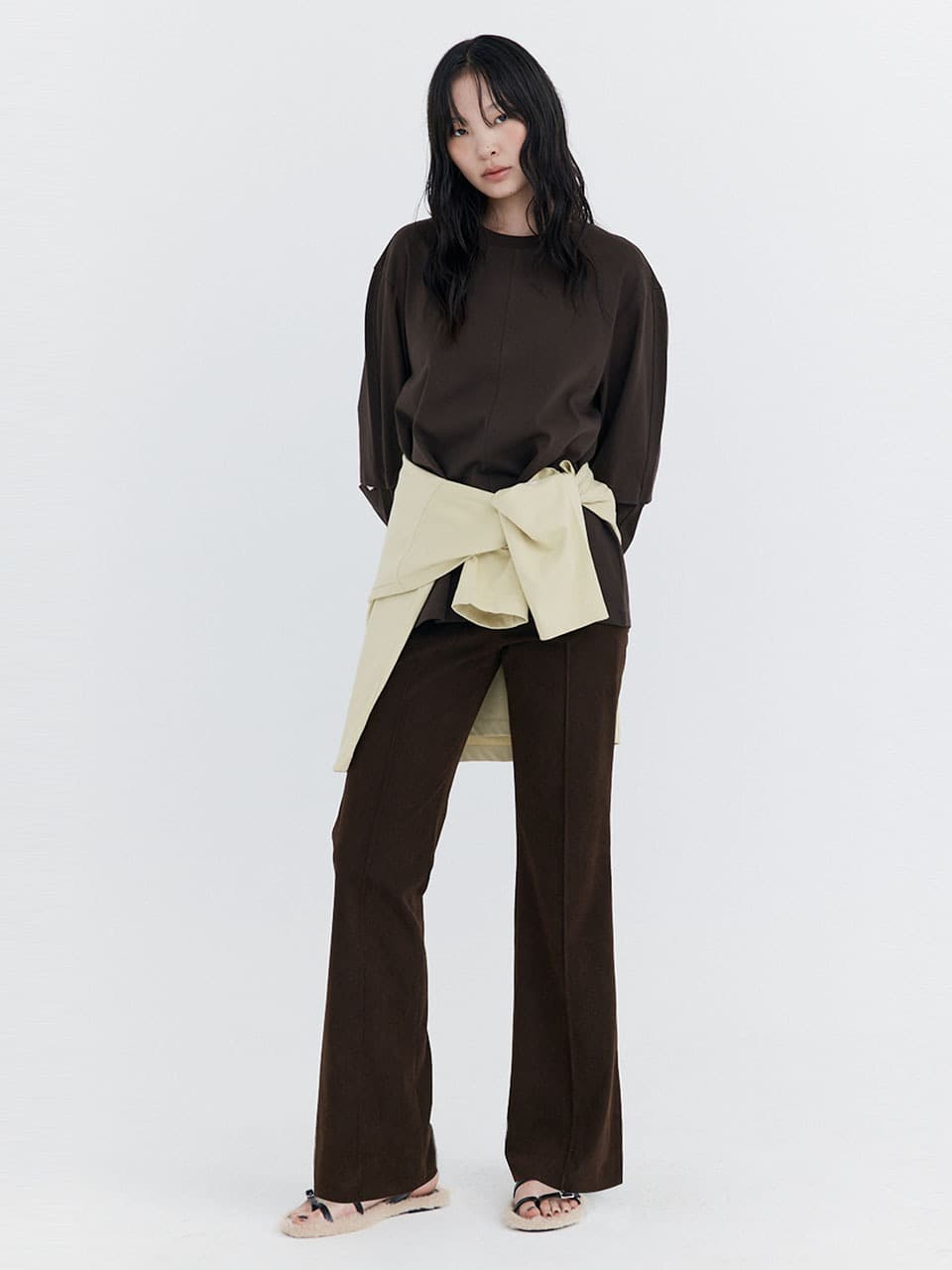 Corduroy semi-Bootcut Pants — Brown — vue 8