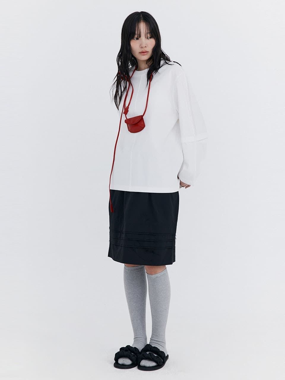 Raw-cut Tuck Skirt — Black — vue 1