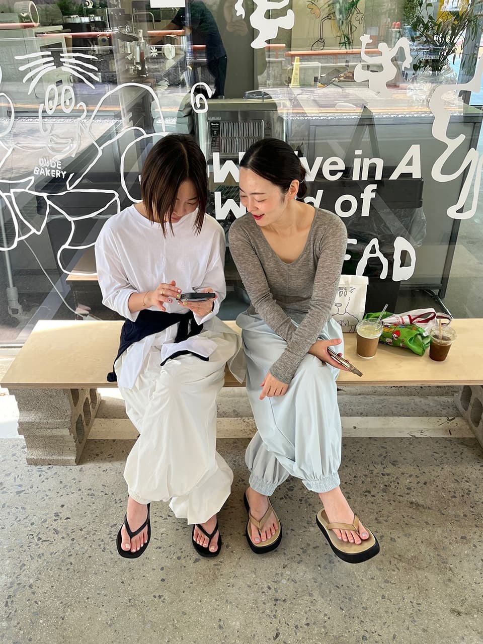 Shirred Moon Jar Pants — Light Blue — vue 5