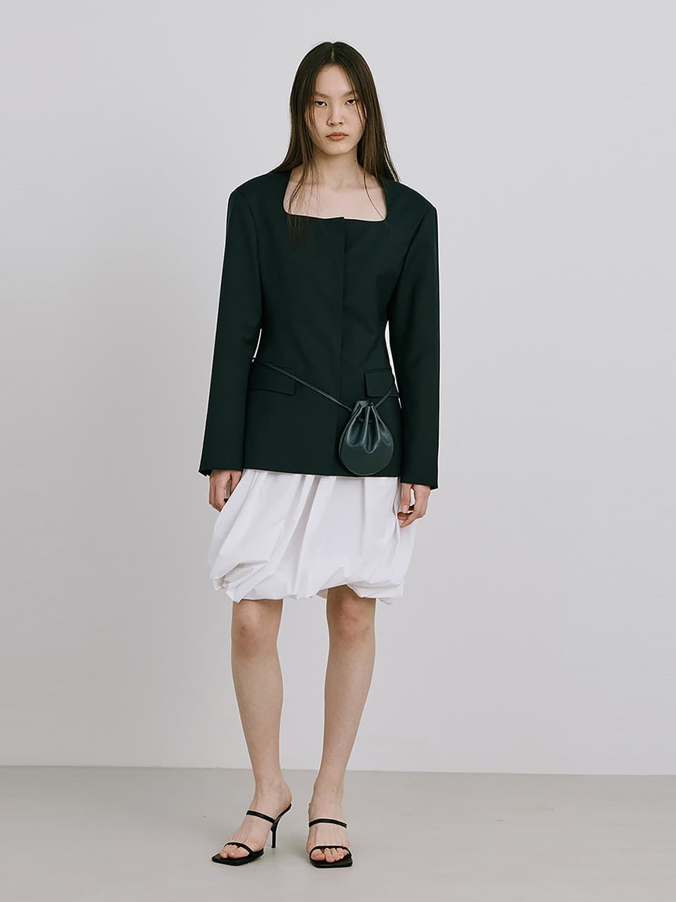 Moon Jar - Shaped Skirt — White — vue 5