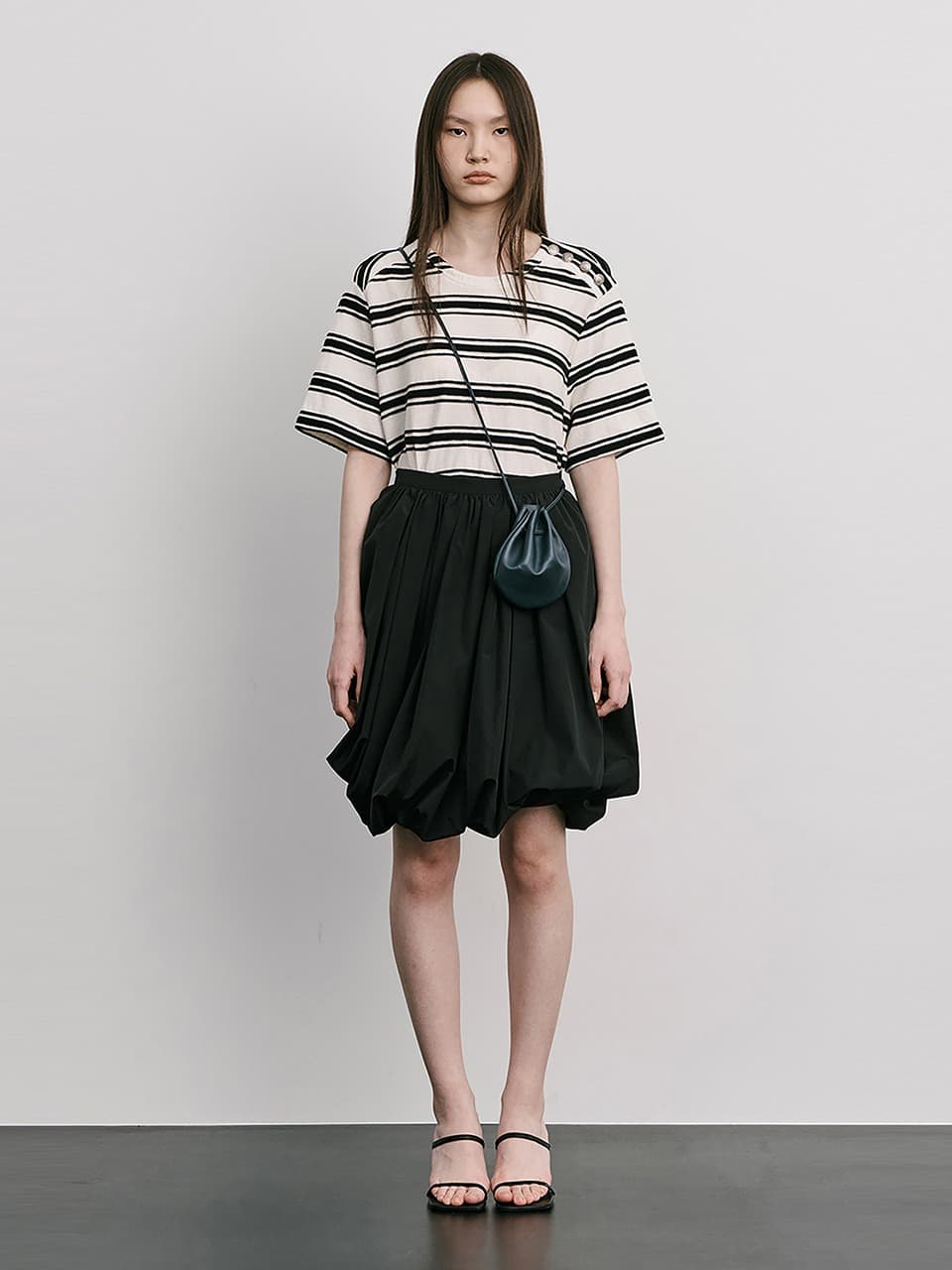 Moon Jar - Shaped Skirt — Black — vue 2