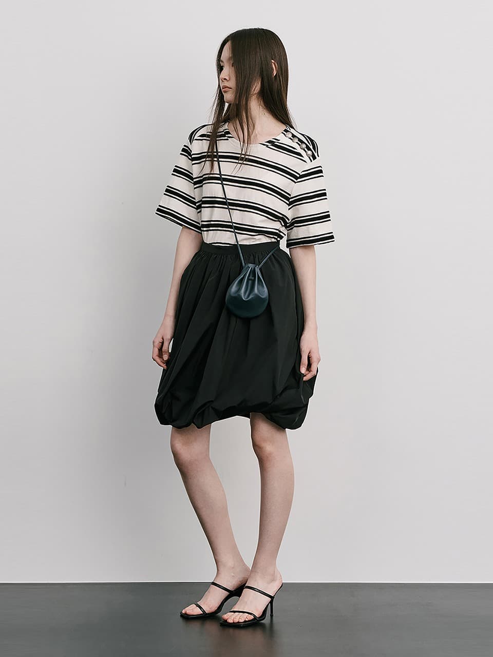 Moon Jar - Shaped Skirt — Black — vue 7