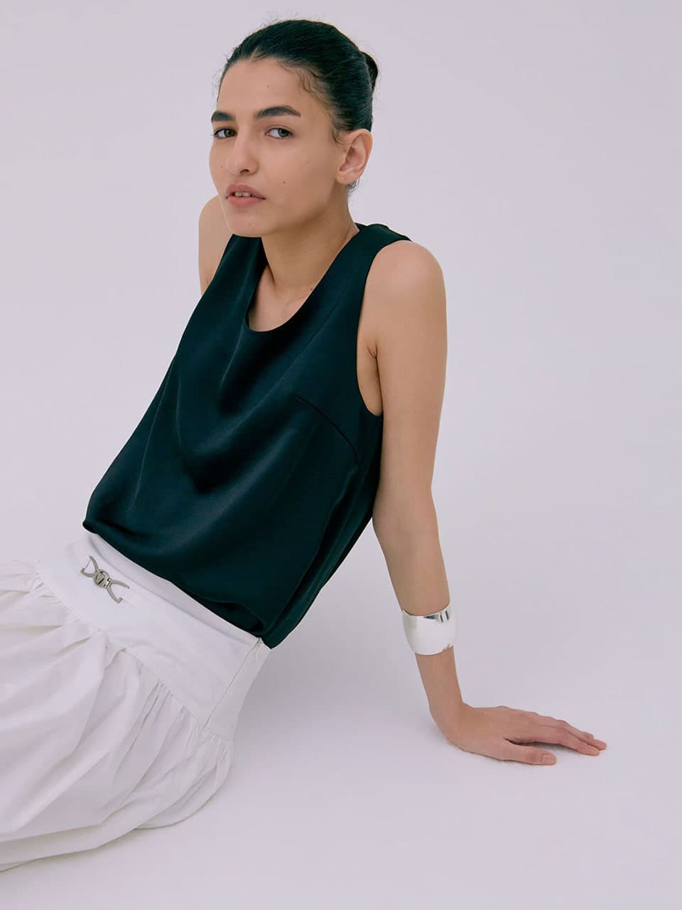 Layered Sleeveless Top — Black — vue 5