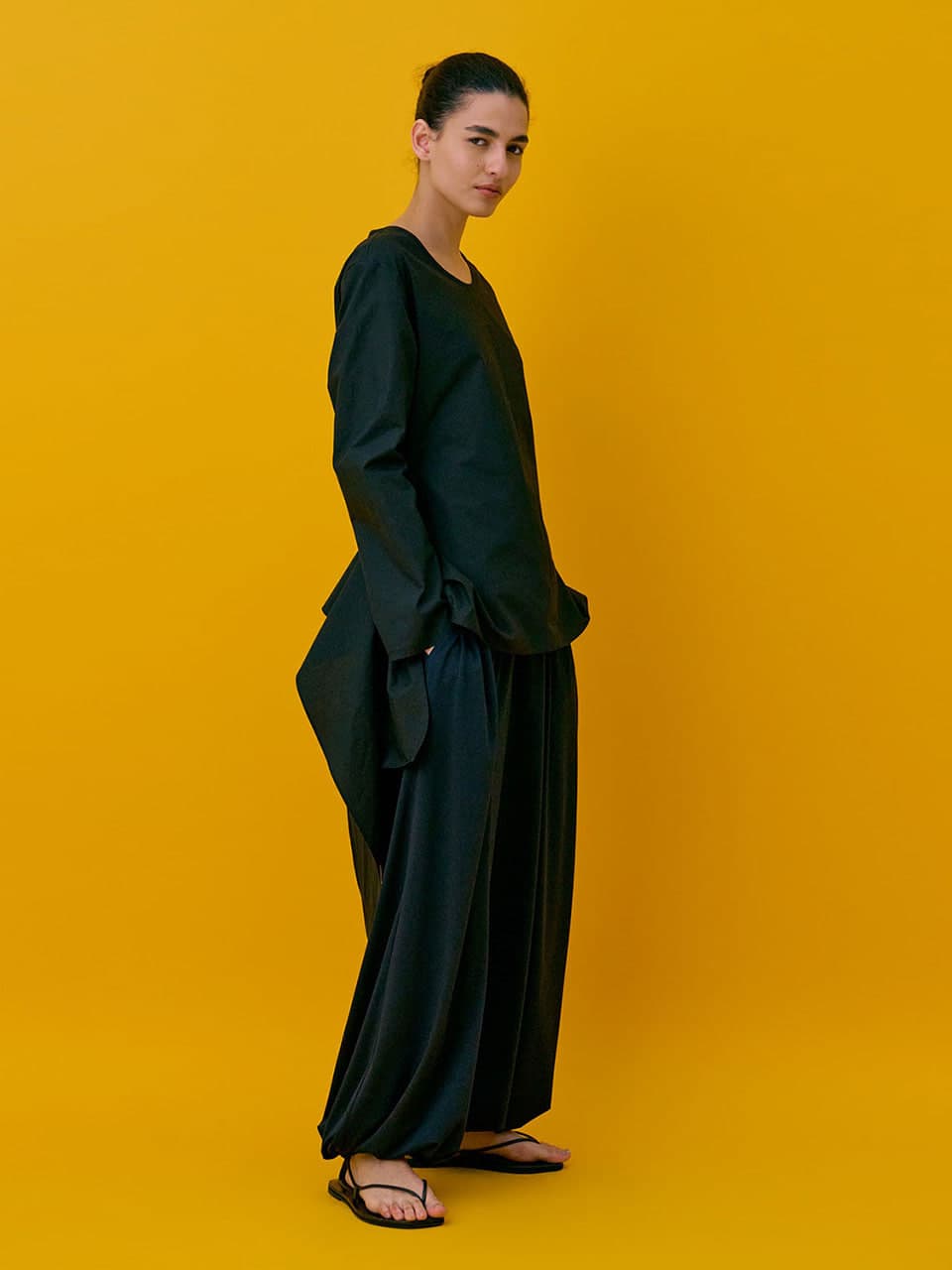 Drape Blouse — Black — vue 4