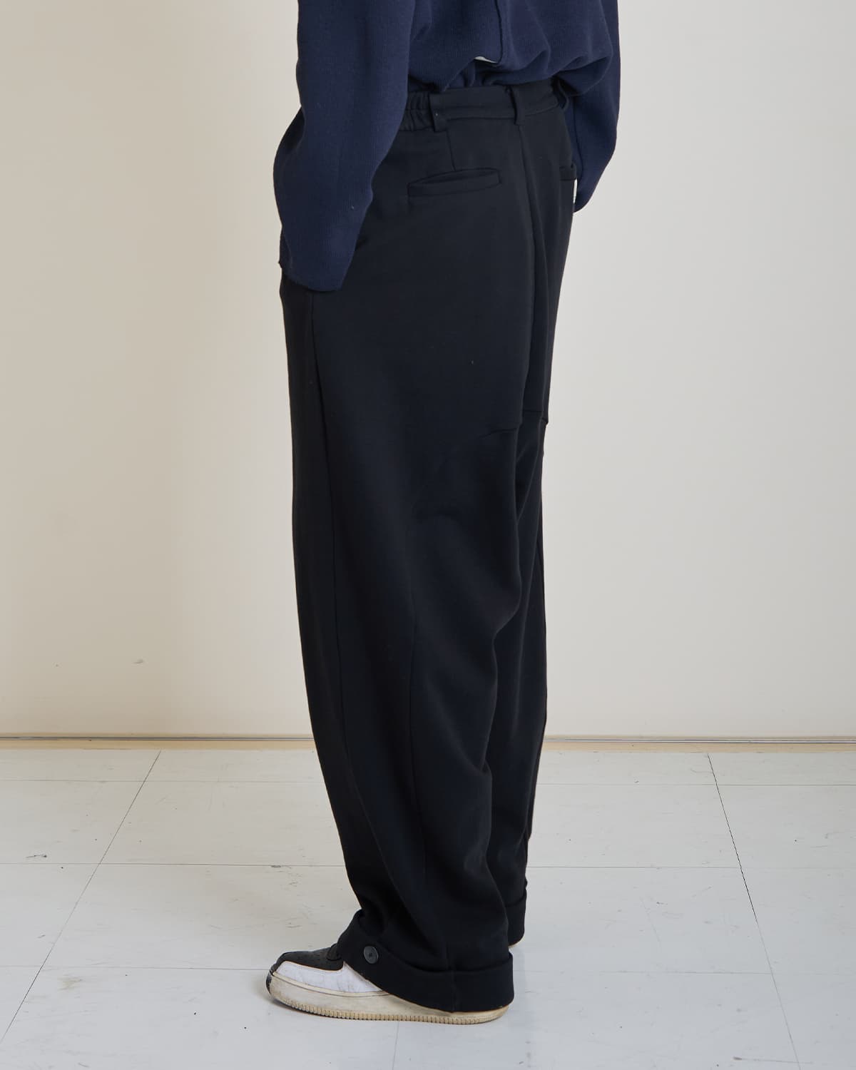 eco-Wide Baggie Trousers (black) — vue 6
