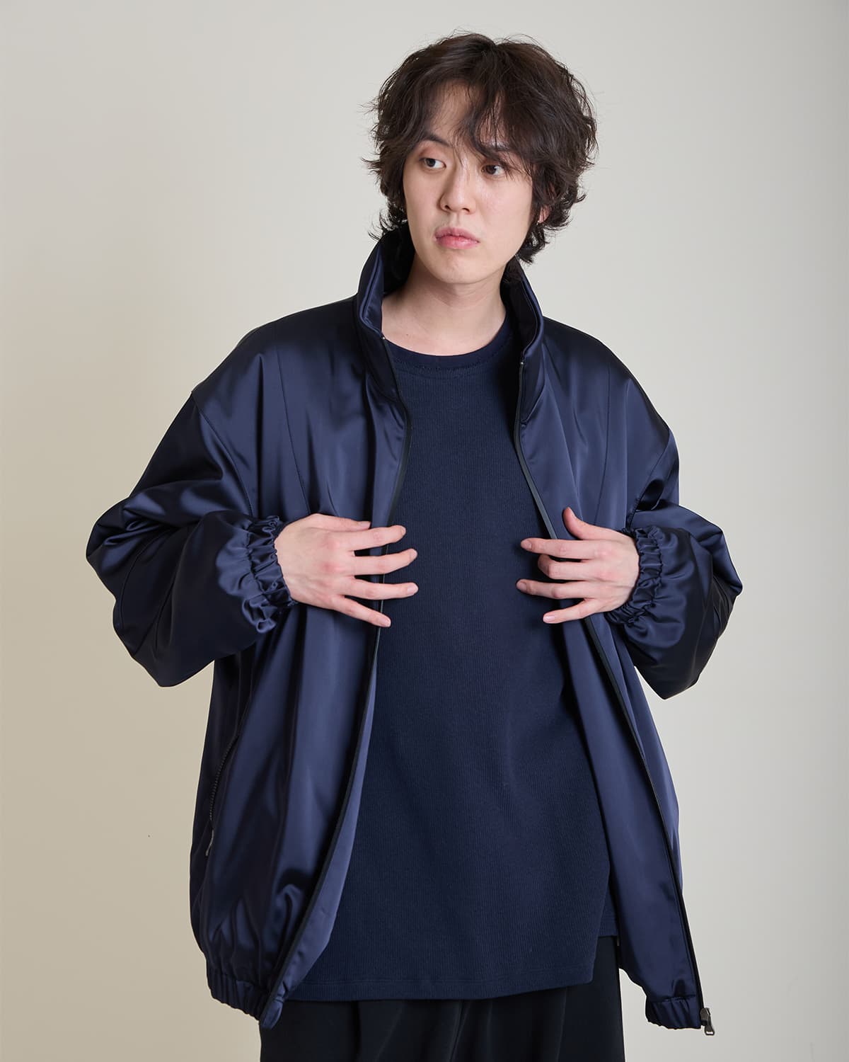 Simple Padding (navy) — vue 6