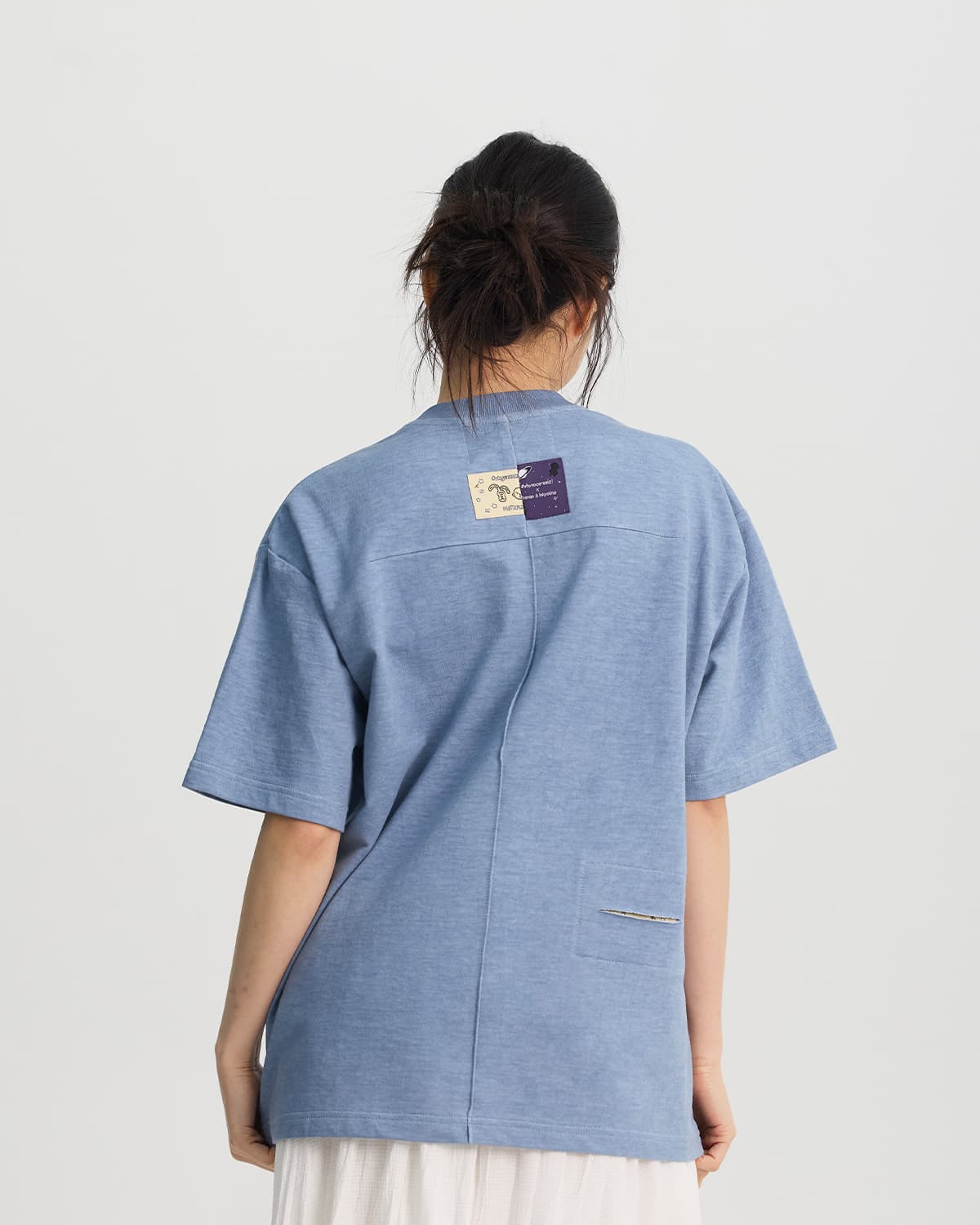 Overview Effect T-shirt (mothfly & inkyoung) — vue 8