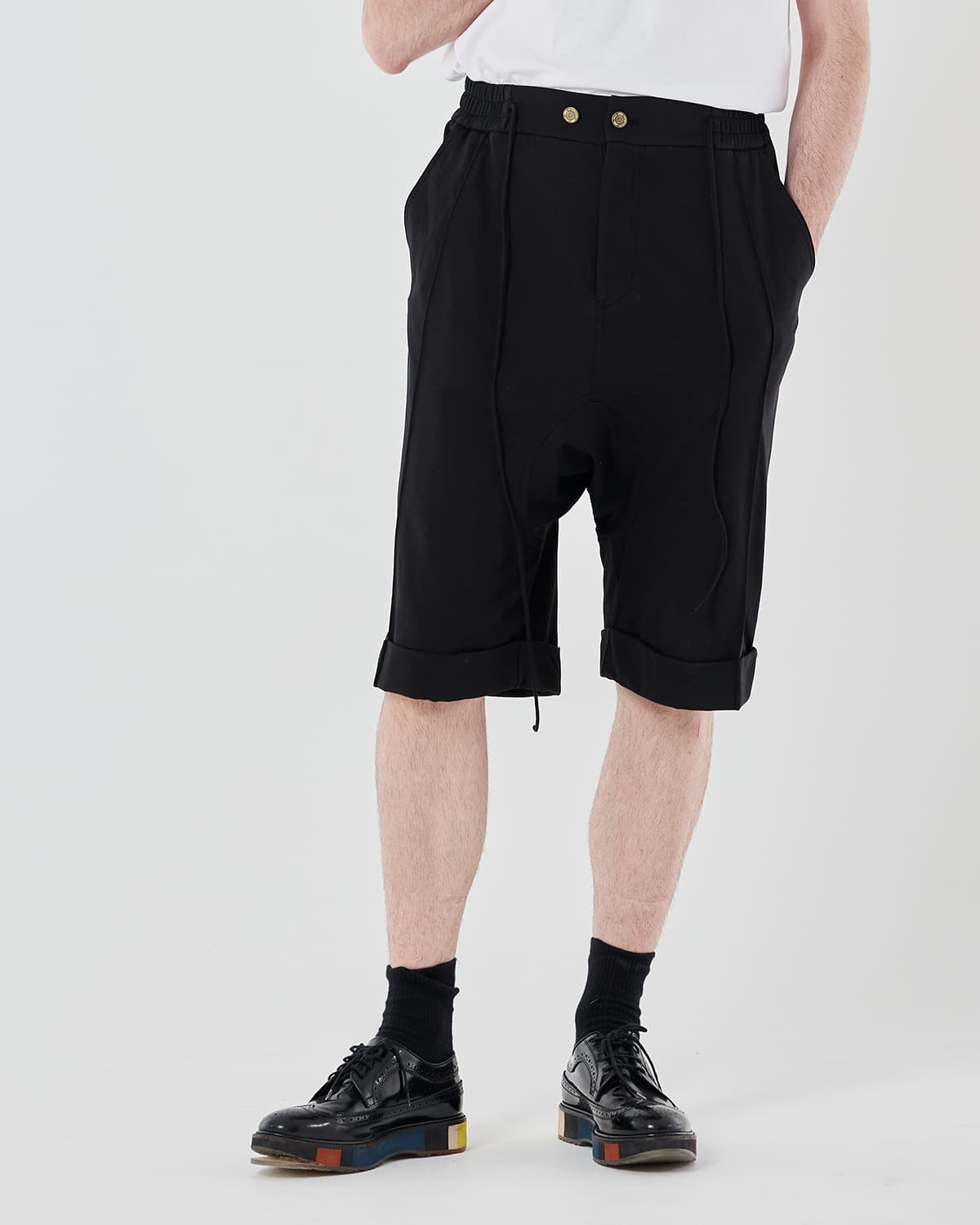 Short Baggie Trousers – black — vue 4