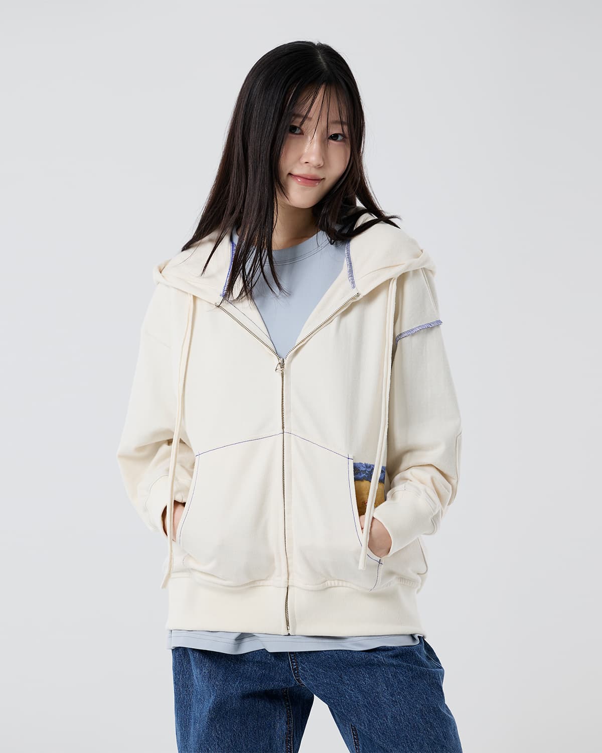 The amusement between Death and Salvation zip-up Hoodie — vue 5