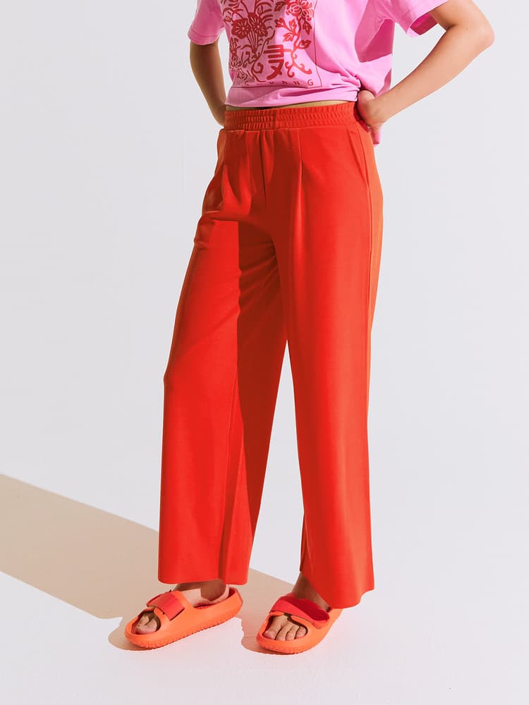 Tangerine Pants — vue 3