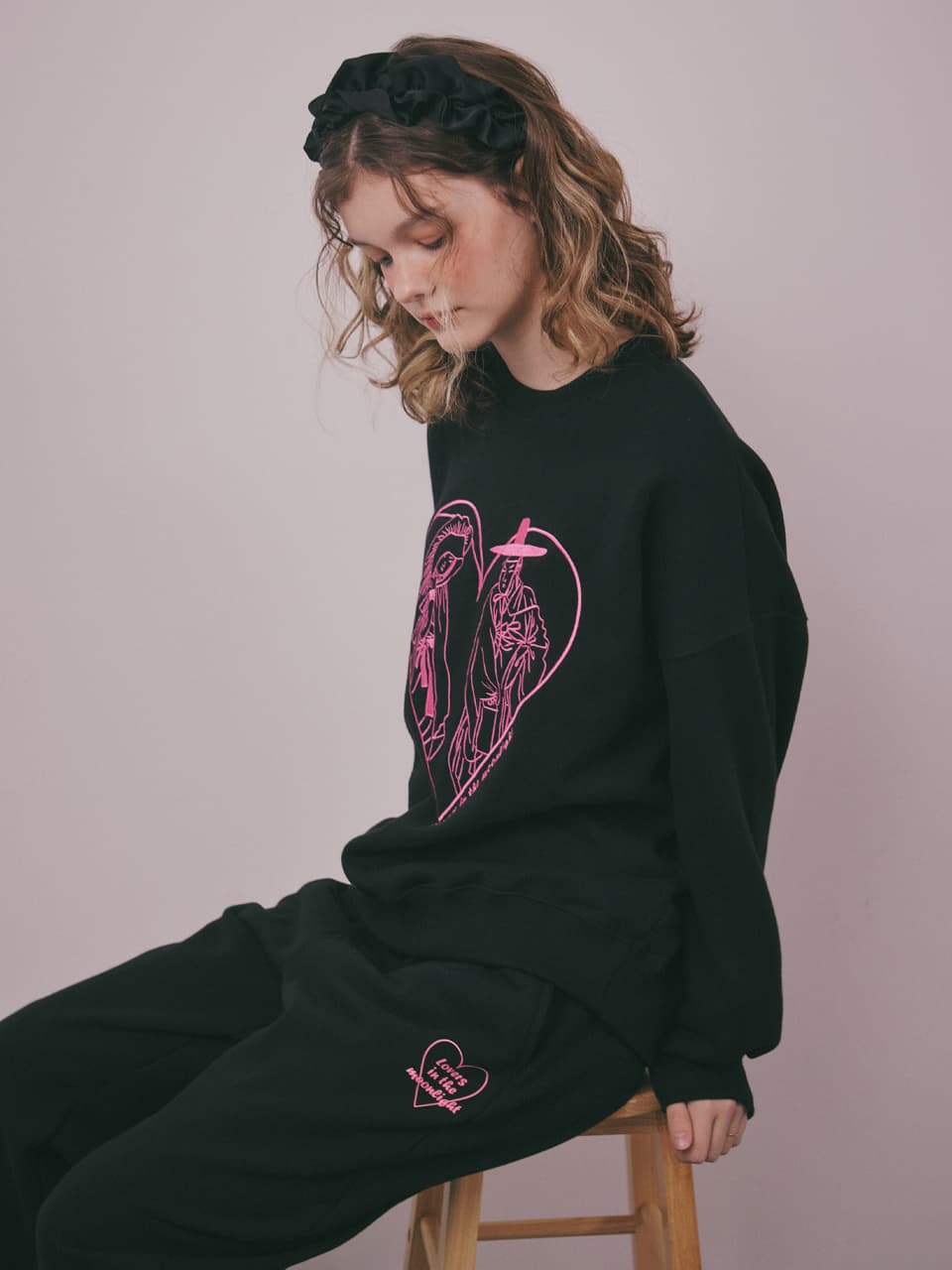 Lovers in the Moonlight Fleece Sweat Set-Up (Black) — vue 12